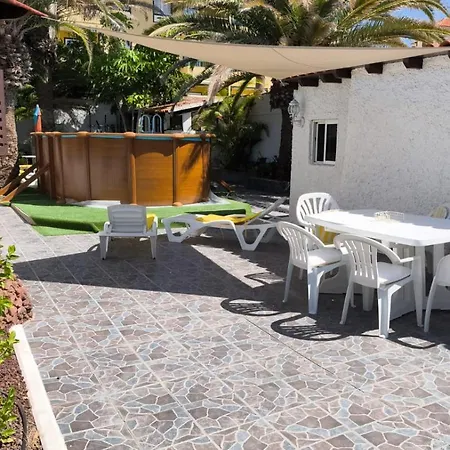 Amazing Garden With Private Pool *